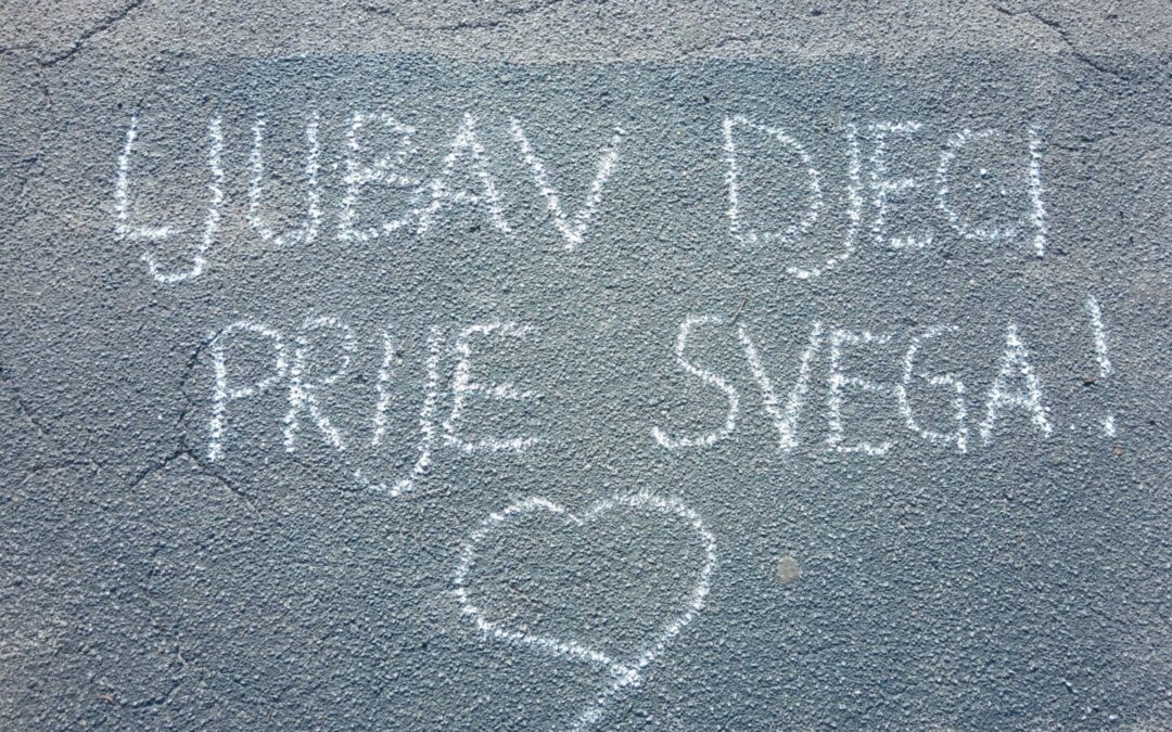 LJUBAV DJECI PRIJE SVEGA