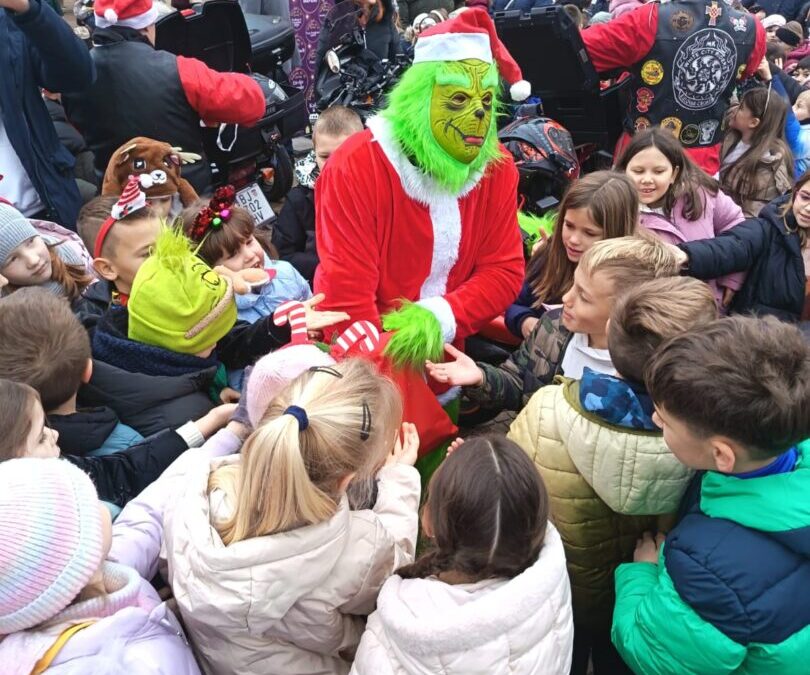 Blagdanska čarolija najmlađih na Adventu u Bjelovaru